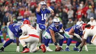Patrick Mahomes And Kansas City Chiefs Suffer Their First Loss As Seattle Seahawks Dominate In Primetime Showdown