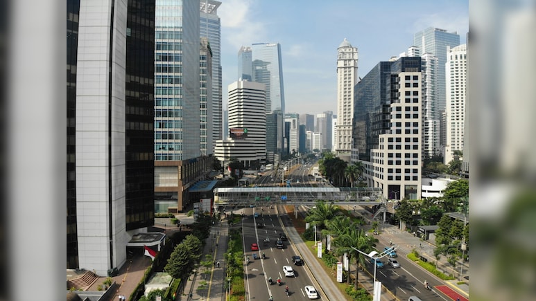 Indonesia Stocks Plunge 11% As MSCI Weighs Standalone Market Downgrade