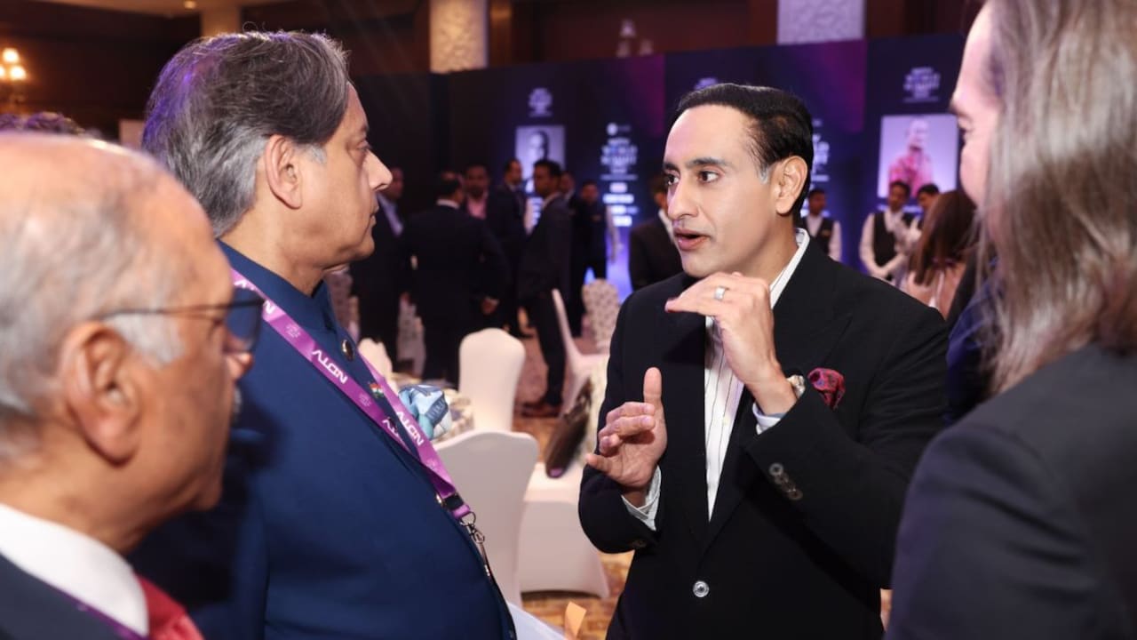 Shashi Tharoor with NDTV CEO and Editor-in-chief Rahul Kanwal Shashi Tharoor with NDTV CEO and Editor-in-chief Rahul Kanwal