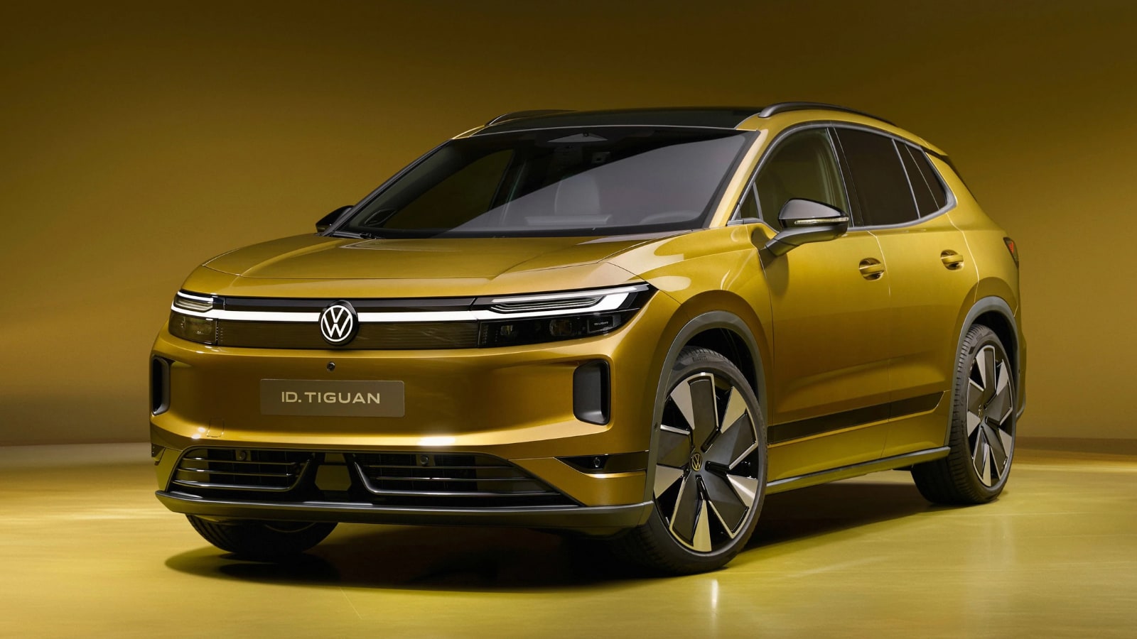 Volkswagen Reveals Electric ID. Tiguan With Up To 600 Km Range