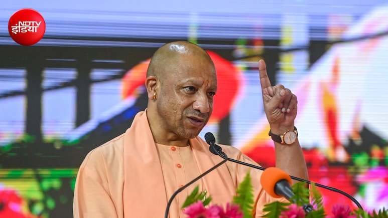 यूपी में 20 आईपीएस अफसरों का ट्रांसफर; बस्ती, जौनपुर-मऊ से लेकर बलिया, बागपत-हापुड़ तक एसपी बदले