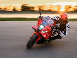 BMW F 450 RR Unveiled: Fully-Faired Motorcycle Shares Engine With F 450 GS