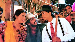 Not Only Shah Rukh Khan, Nana Patekar Was Another 'Gentleman' In <i>Raju Ban Gaya Gentleman</i>, Juhi Chawla Remembers Him
