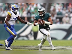 Tom Brady Explains Why Matthew Stafford and Jalen Hurts Struggled in Rainy Philadelphia Eagles-Los Angeles Rams Game