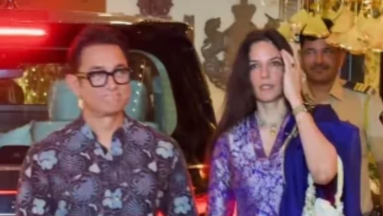 61 की उम्र में आमिर खान ने मनाया तीसरी पत्नी के साथ पहला करवाचौथ, गौरी स्प्रैट का हाथ थामे कुछ यूं आए नजर