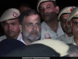 Opposition Leaders Reach Rashtrapati Bhavan For Meeting Over Gyanesh Kumar Row