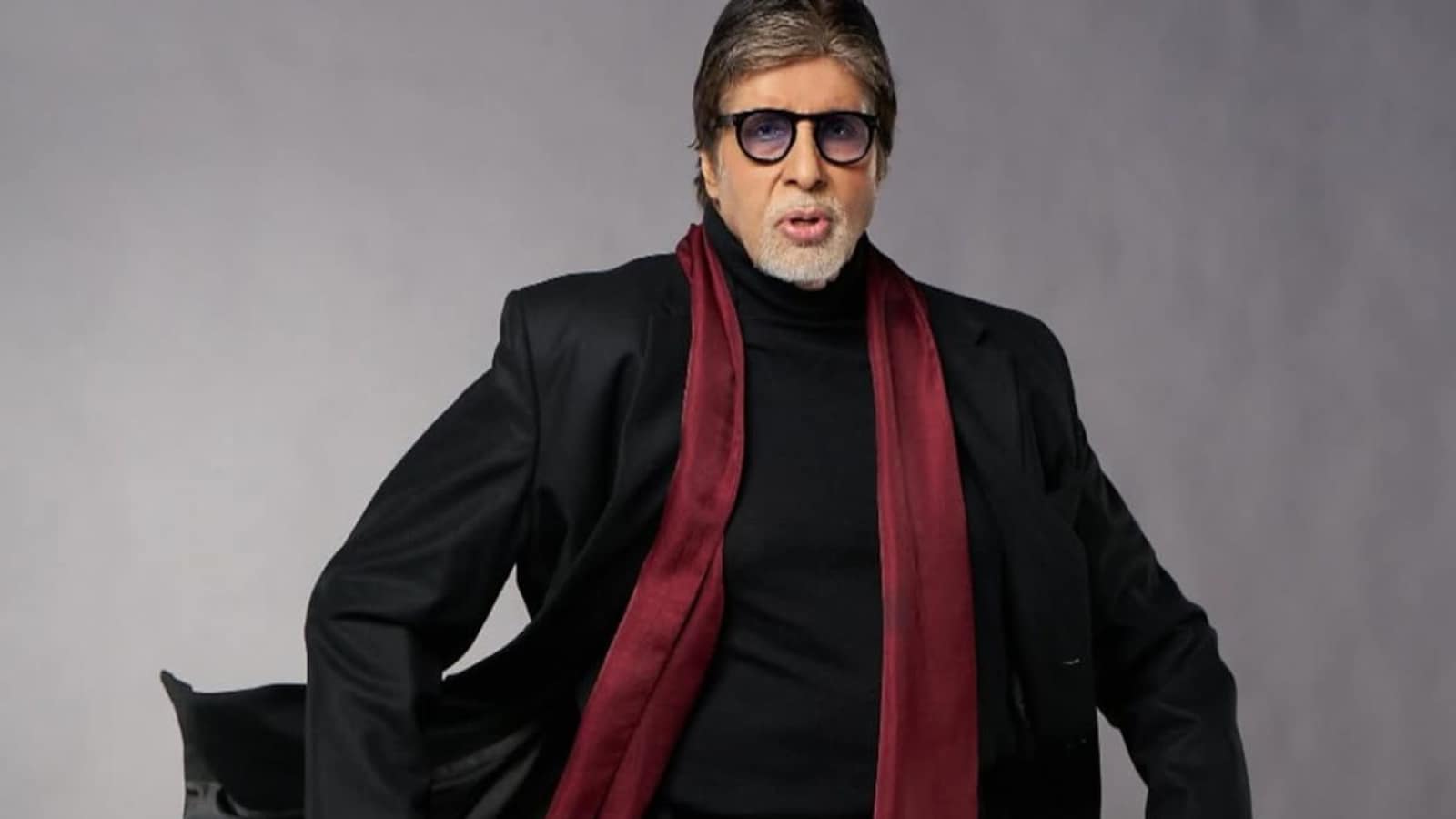 Amitabh Bachchan Announces Social Media Break: Why Taking A Digital Detox Matters
