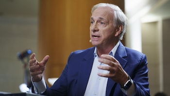 Classic Bubble': Billionaire Ray Dalio Warns AI Rally Nearing Its Breaking Point