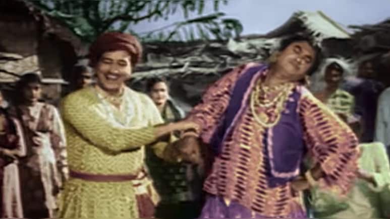 जब लता मंगेशकर का गाना गाने की जिद पर अड़ गए किशोर कुमार, 68 साल पुराने सॉन्ग में पुरुष-महिला दोनों को दिया आवाज, बना कल्ट