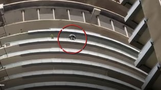 Man Jumps To Death From 43rd Floor Of Noida Highrise Supernova