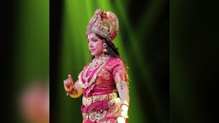 Hema Malini, 77, Is Back On Stage With Her Most Popular Ballet Durga On First Day Of <i>Navratri</i>