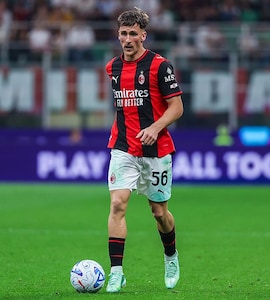 AC Milans Alexis Saelemaekers Suffers Ankle Setback, Faces Lengthy Spell Out
