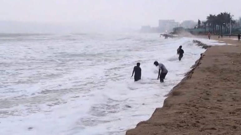 Cyclone Arnab Live Tracker: Andhra Pradesh Coast on Alert; These Districts In Odisha, Jharkhand Districts To Heavy Rain