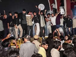 Jamia Finally Sets Dates For Restoring Students' Union, Protest Ends With 'Victory' Celebrations