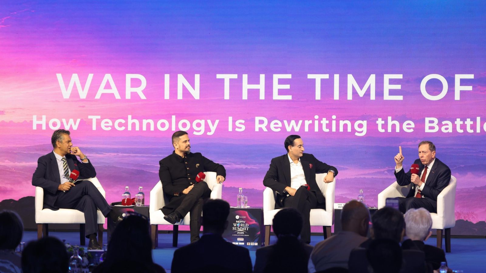 General David Petraeus At NDTV World Summit - "Nobel Laureate In Terms Of Brain Power": CIA Ex-Director On AI Role In Warfare
