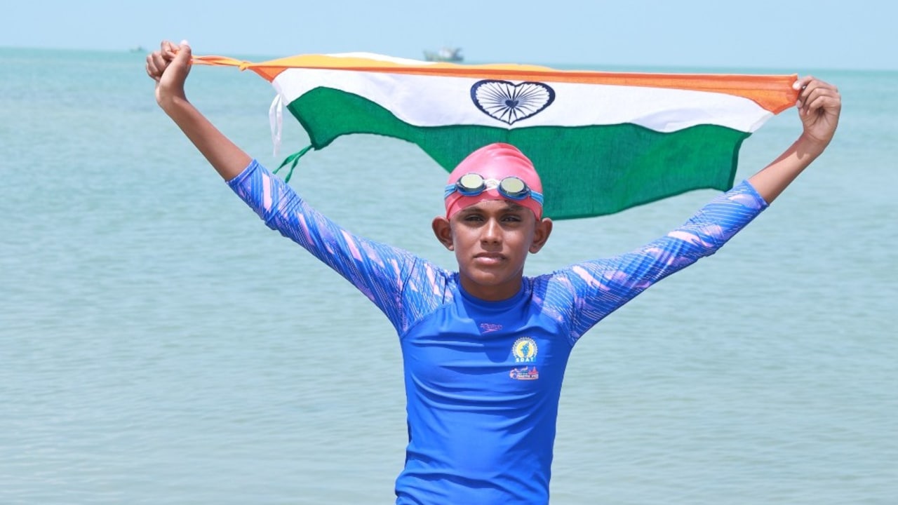 From Rejection To World Record: Ishaan S Swims Across The Palk Strait From Rejection To World Record: Ishaan S Swims Across The Palk Strait