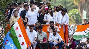 Rahul Gandhi Leads Massive Rally In Delhi. Then A Supreme Court Visit