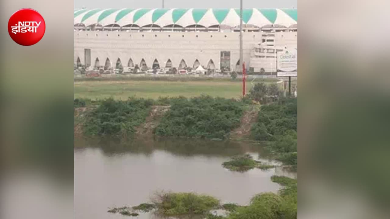 लखनऊ में इकाना स्टेडियम तक पहुंचा गोमती का पानी, आज होना है भारत-वेस्टइंडीज मुकाबला