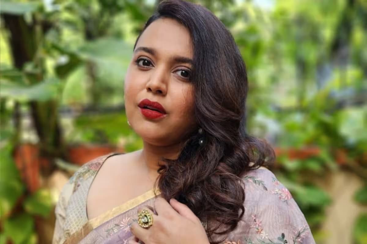'Can I Get A Hug?': Swara Recalls Uncomfortable Encounter With Drunk Director