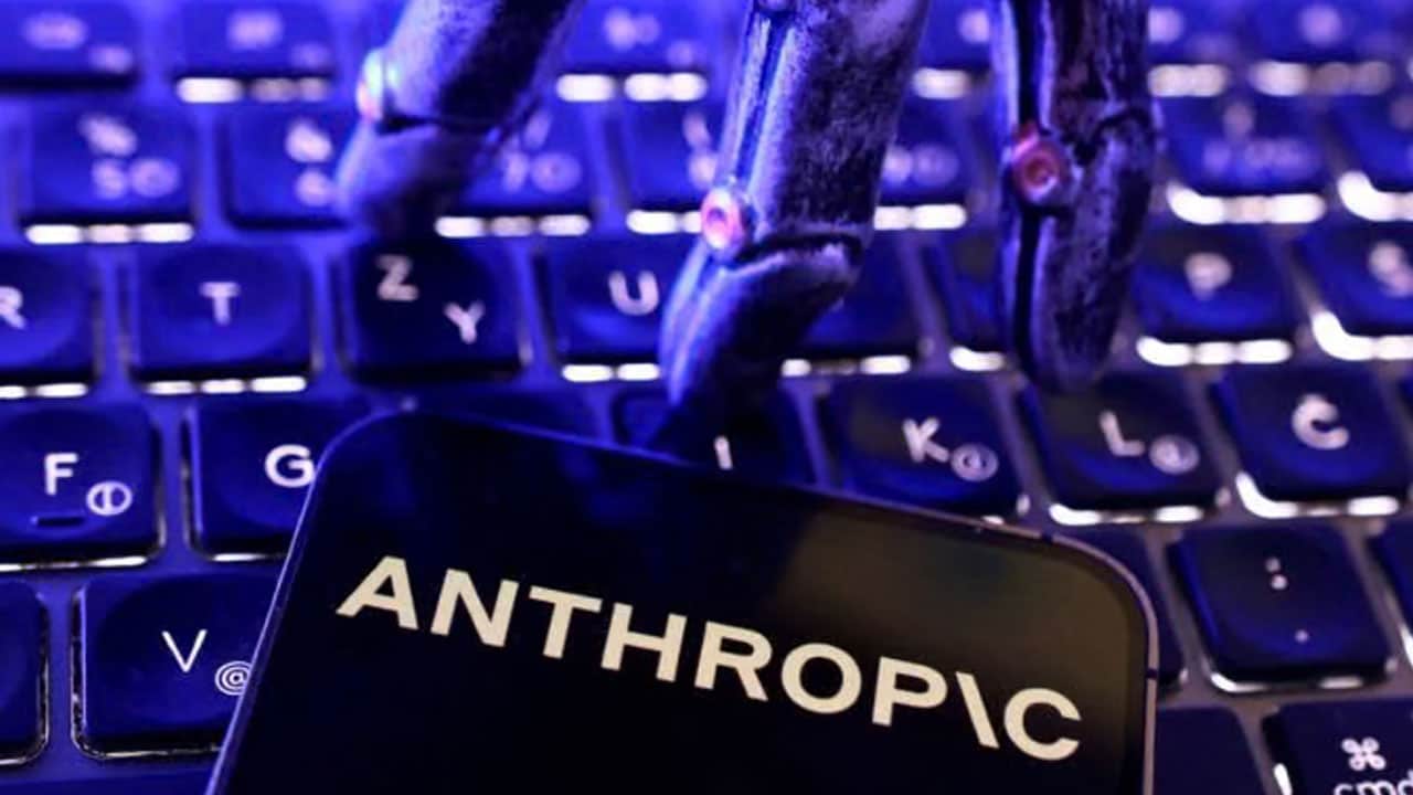 Anthropic Warns AI Could Replicate Itself Across IoT Devices
