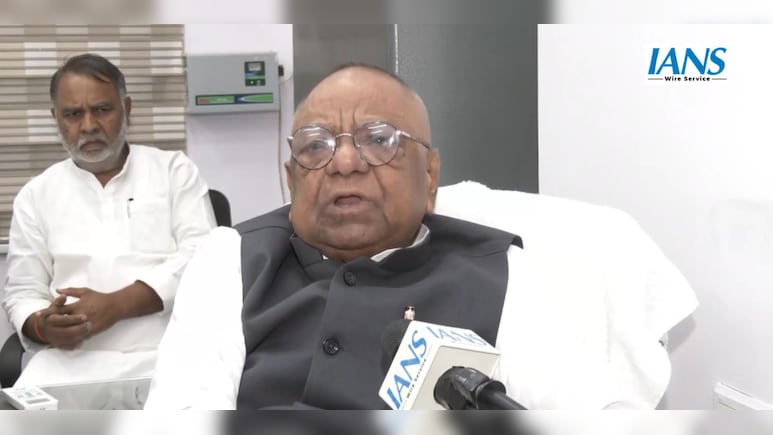 सुन रहे हैं तेजस्वी यादव ! आपके प्रदेश अध्यक्ष बोले- बैलेट पेपर से निष्पक्ष चुनाव मुमकिन नहीं