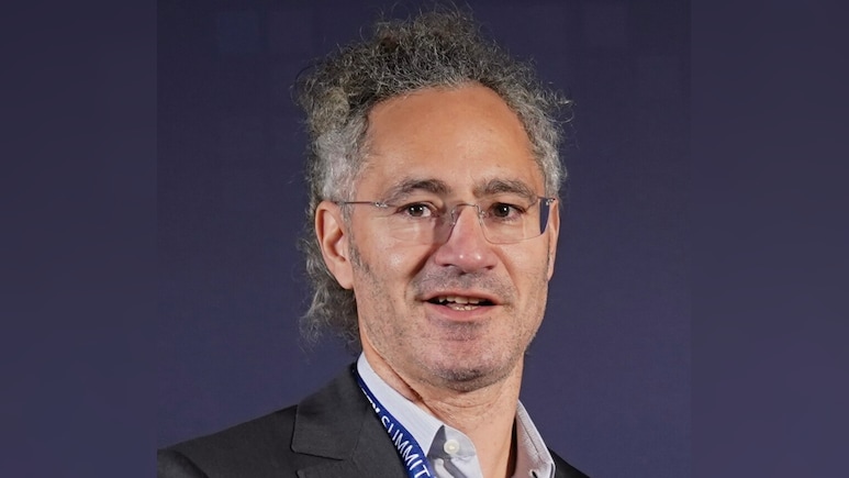 Palantir CEO's AI Warning: Could Algorithms Predict What You Will Think Next?