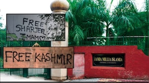 'Free Kashmir', 'Free Sharjeel' Graffiti Trigger Political Showdown At Jamia University