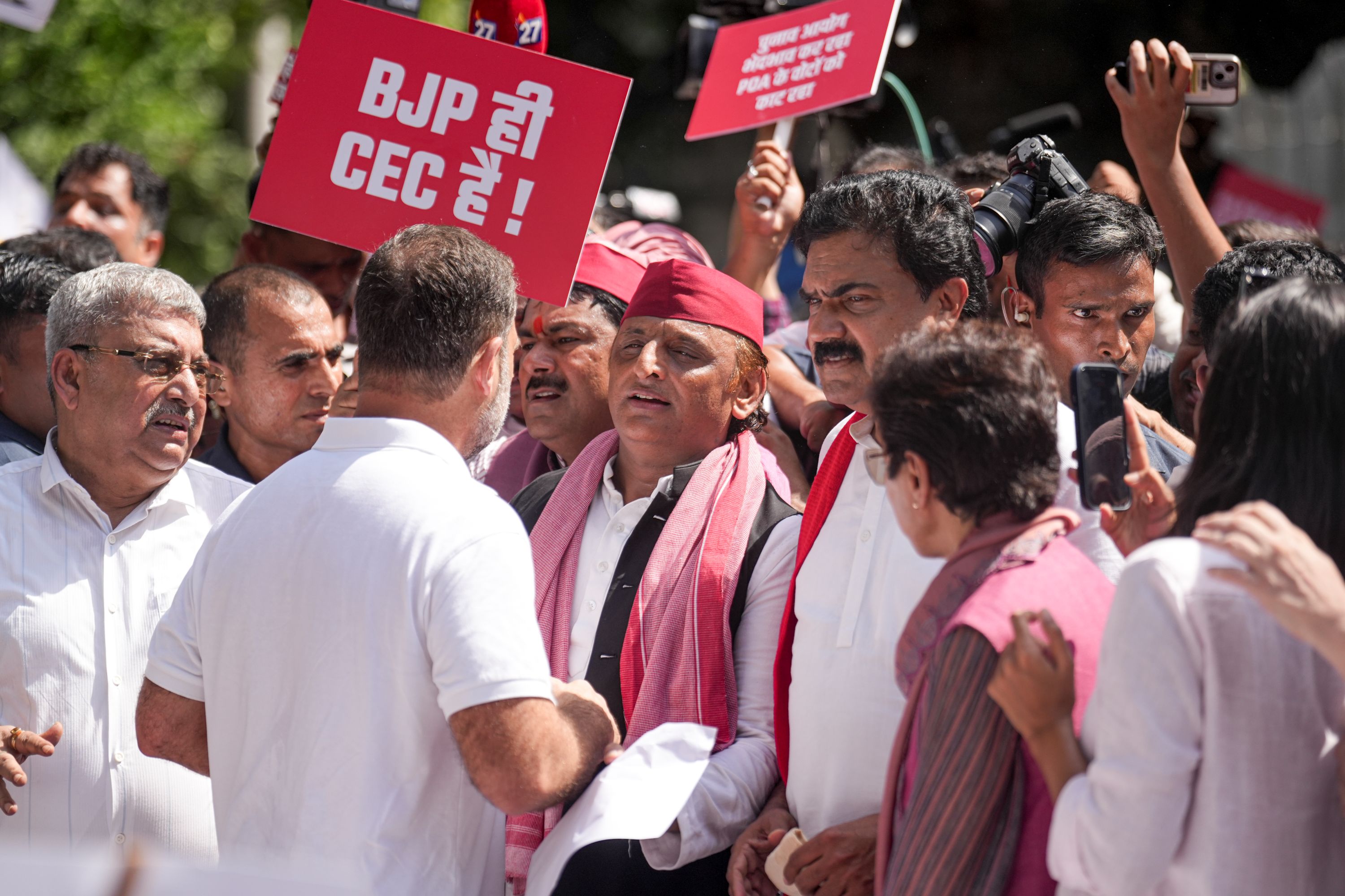 PTI फोटो