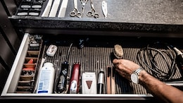 Barber Earns Nearly Rs 1 Lakh Monthly In Mumbai, Rejects Government Job For Autonomy