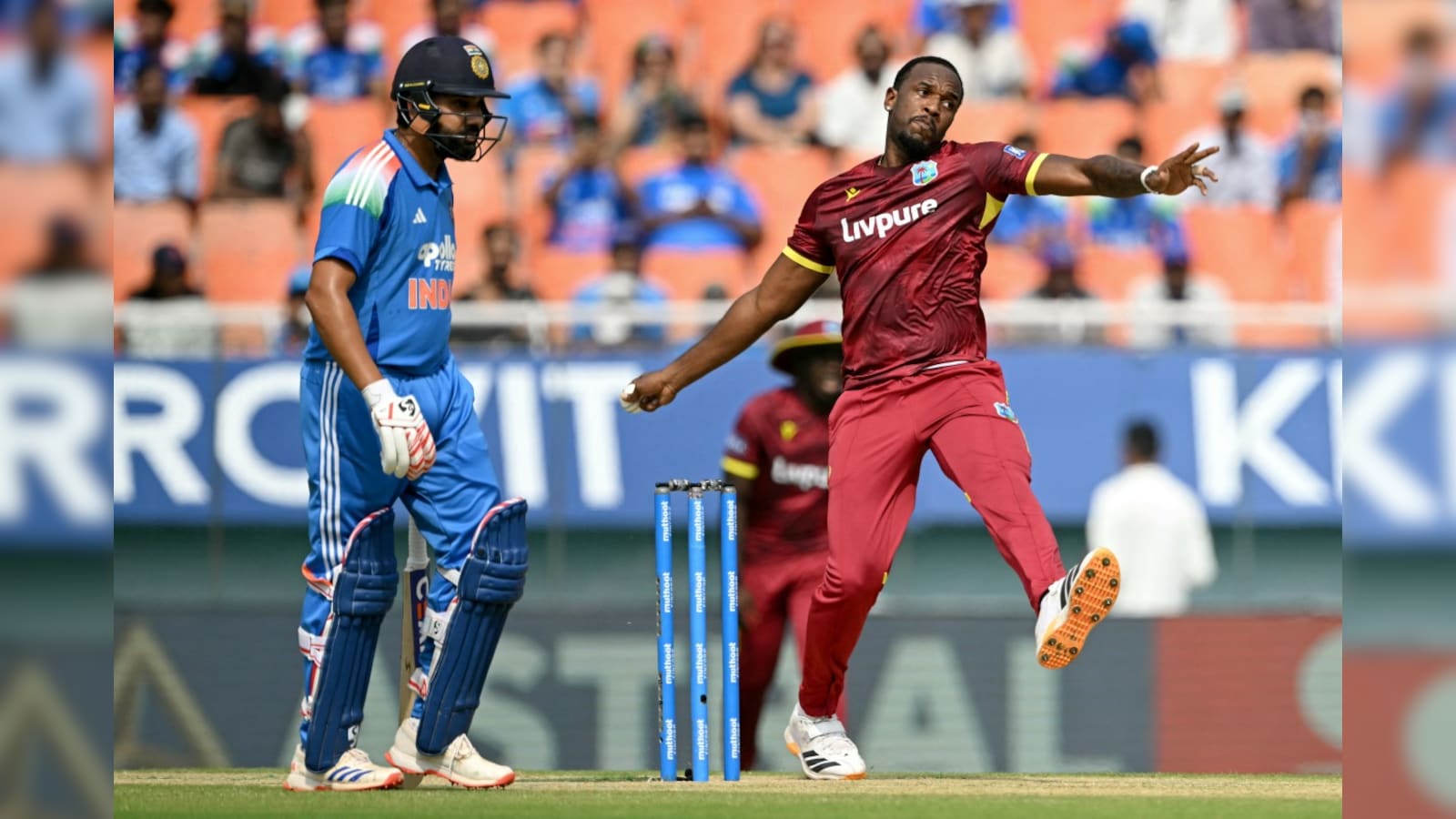 India vs West Indies LIVE Score, 3rd ODI Live Updates: Golden Duck For Virat Kohli, Shubman Gill Flops As Well; Rohit Sharma Survives Big Call vs WI