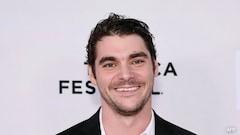 Breaking Bad फेम एक्टर RJ Mitte का 34 साल की उम्र में निधन, सेरेब्रल पाल्सी से जूझ रहे थे