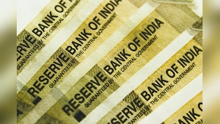 Why Does Jefferies Prefer Banks Over NBFCs After RBI's 25 Bps Rate Hike? Key Details