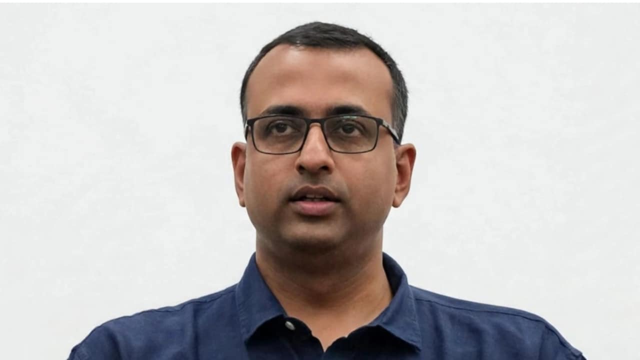 विदेश जाने का मौका छोड़कर भारत में रुकने वाले एंटरप्रेन्योर का छलका दर्द, बोले- 'कई बार लगा मैंने गलती की'