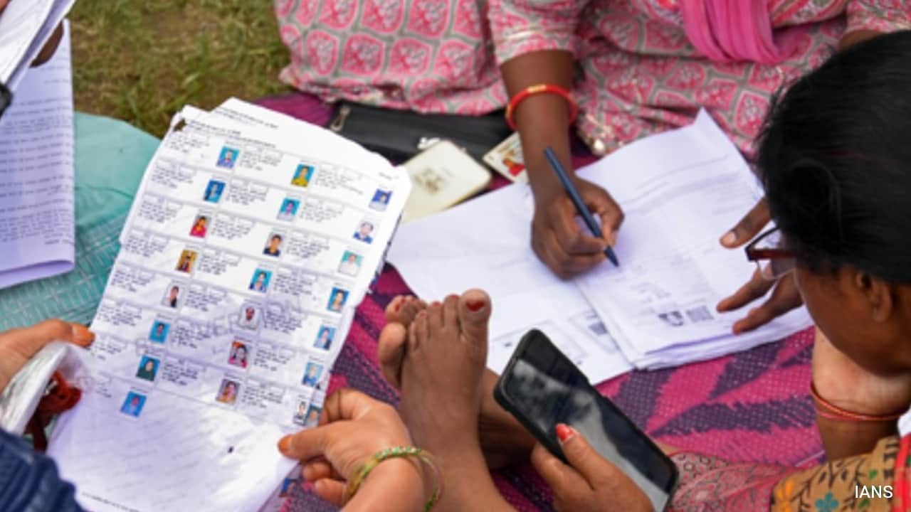 BJP Booth Agent Faces FIR For Seeking To Delete 30 Muslim Voters Using Form 7