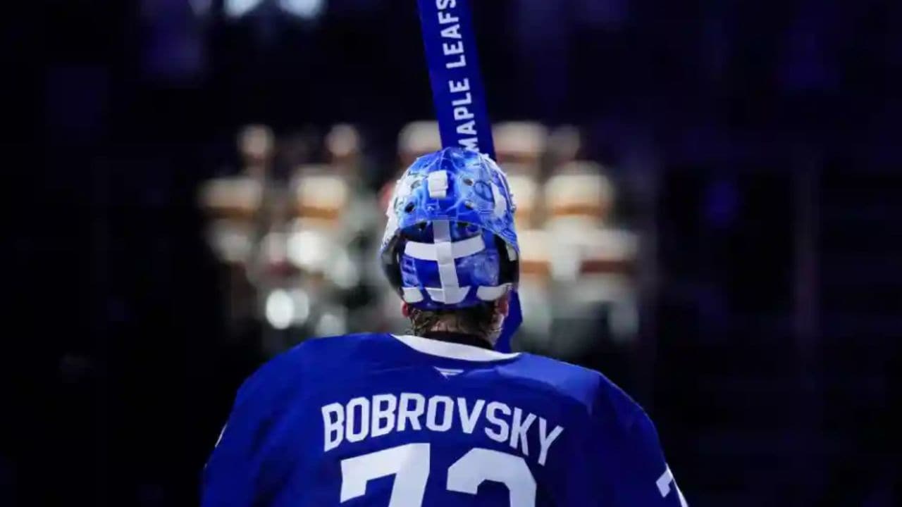 Bobrovsky Struggles Fuel Maple Leafs Management Criticism