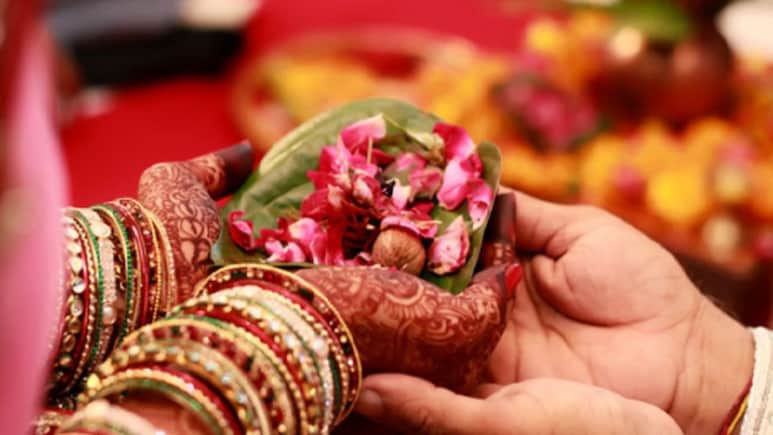 देवउठनी के अलावा इन दो तिथि पर भी हो सकता है विवाह, पंडित से जानें इस साल कब-कब है शादी के अबूझ मुहूर्त