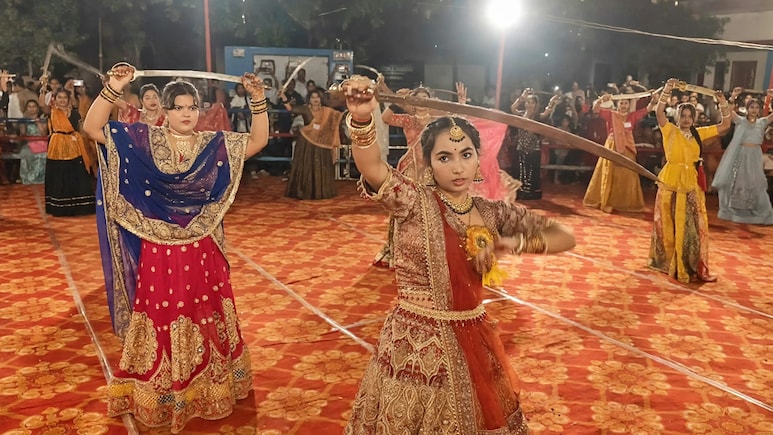 Watch: 350 Women Wield Swords During Garba In Uttar Pradesh, Deliver Powerful Message