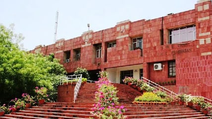 After Jamia, ABVP Claims Umar Khalid, Naxalbari Slogans Painted On JNU Walls