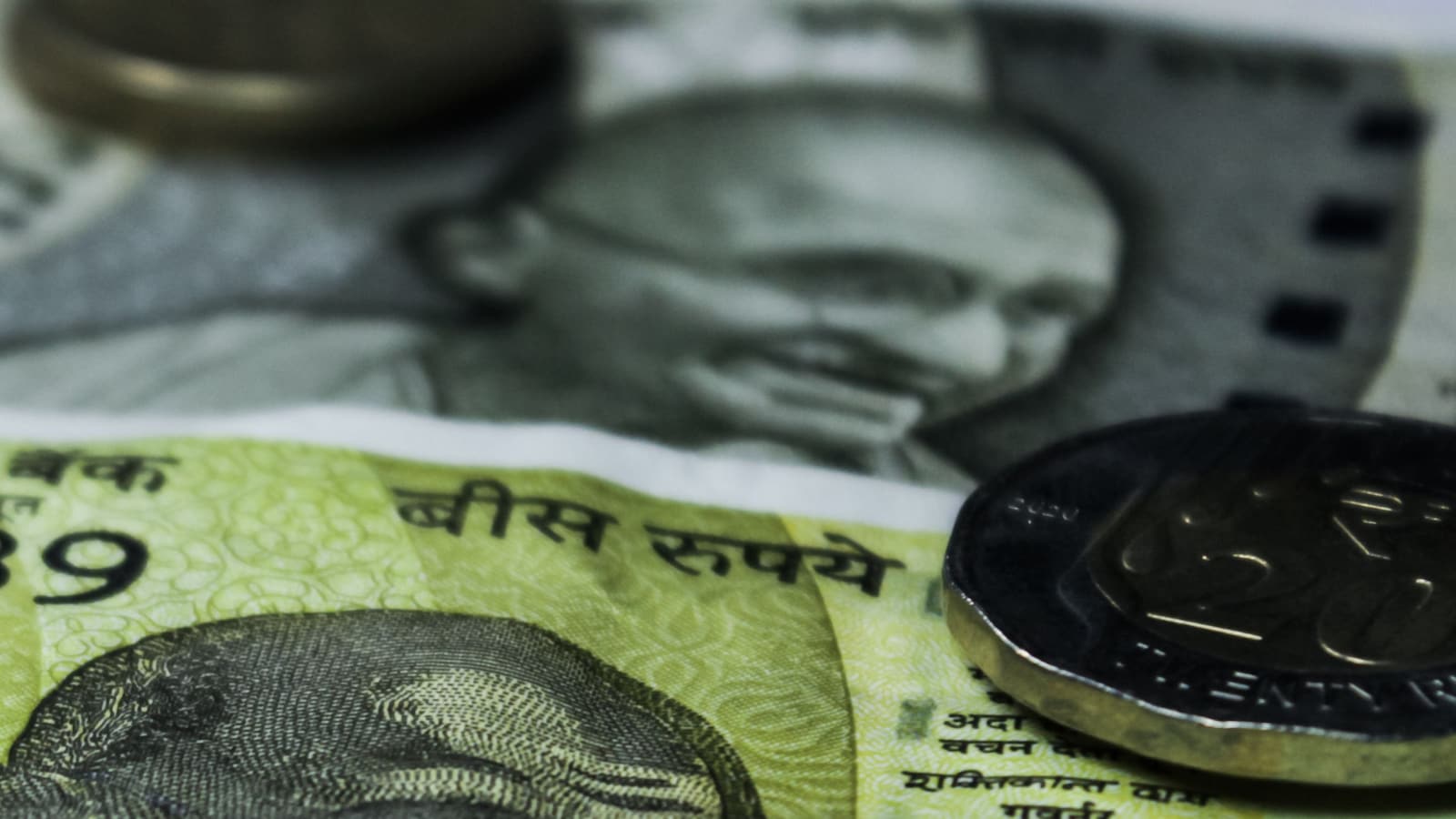 Redditor Lists 5 ‘Worst’ Financial Mistakes; Urges Other To Learn From Them