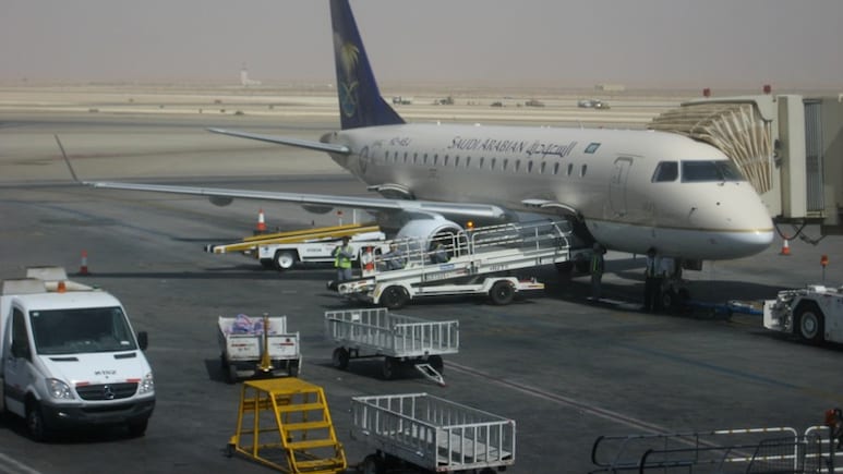 Saudi Arabia On Alert: Indians Advised To Stay Indoors As Riyadh Flights Suspended Till October 10