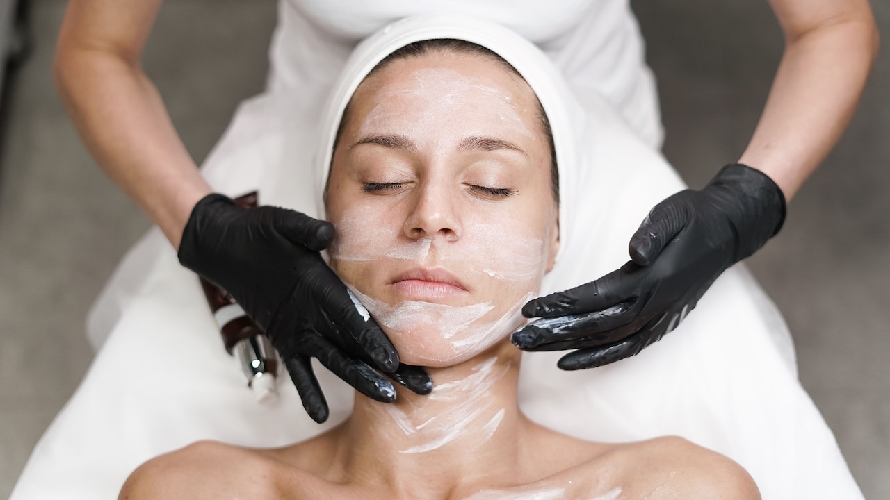 Amazon Great Indian Festival: Top 7 Minimalist Skincare For Regular Use