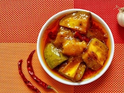 Which City Is Known As The Achaar Capital Of India?