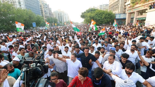 'न्यायपालिका को कोई डरा नहीं सकता...' राहुल गांधी के सुप्रीम कोर्ट मार्च पर CJI की टिप्पणी