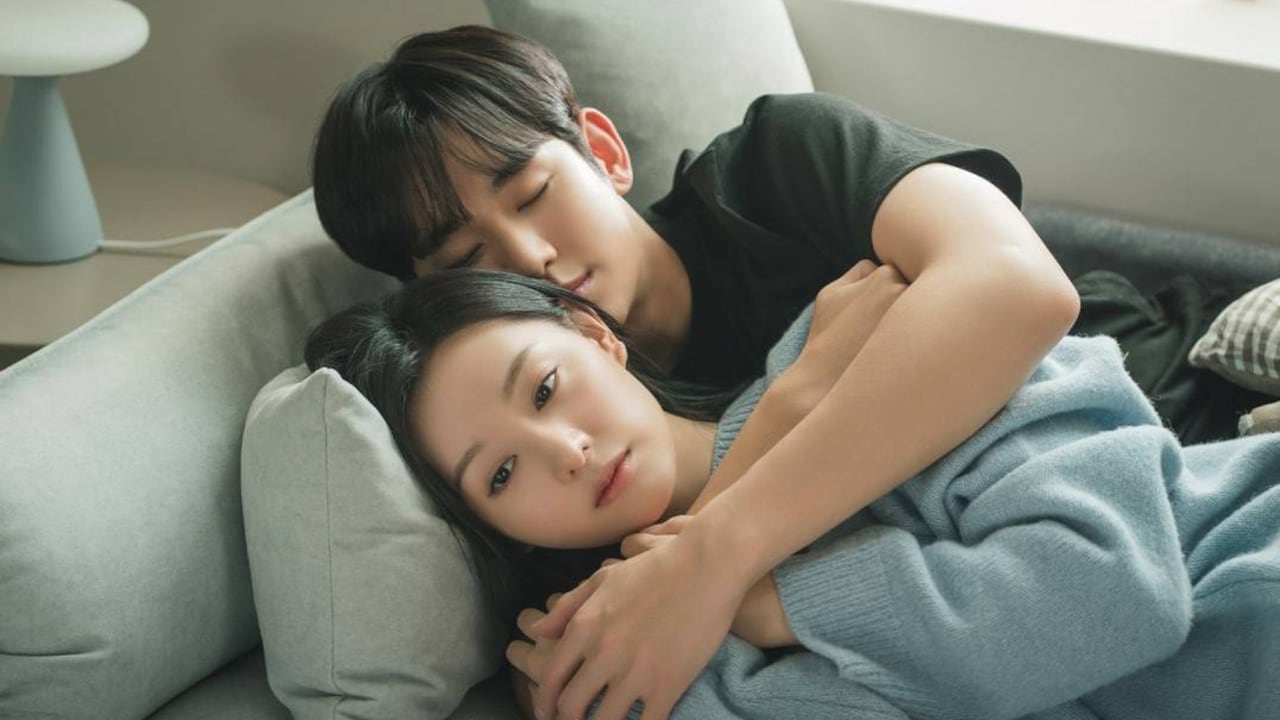 A still from Queen Of Tears.