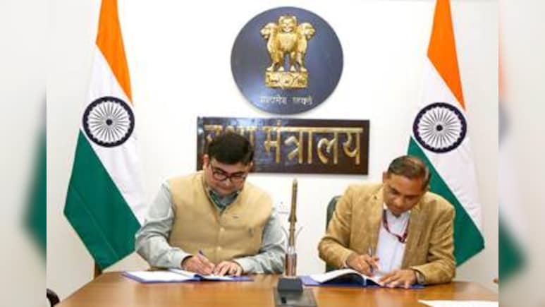 Defence Boost: MoD Signs Contract With BrahMos Aerospace For Fire Control System And Launchers For Indian Navy