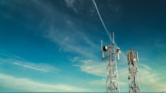 India’s Mobile Data Traffic To Surge 17% A Year, But Telecom Revenue Growth Seen At 2.7%