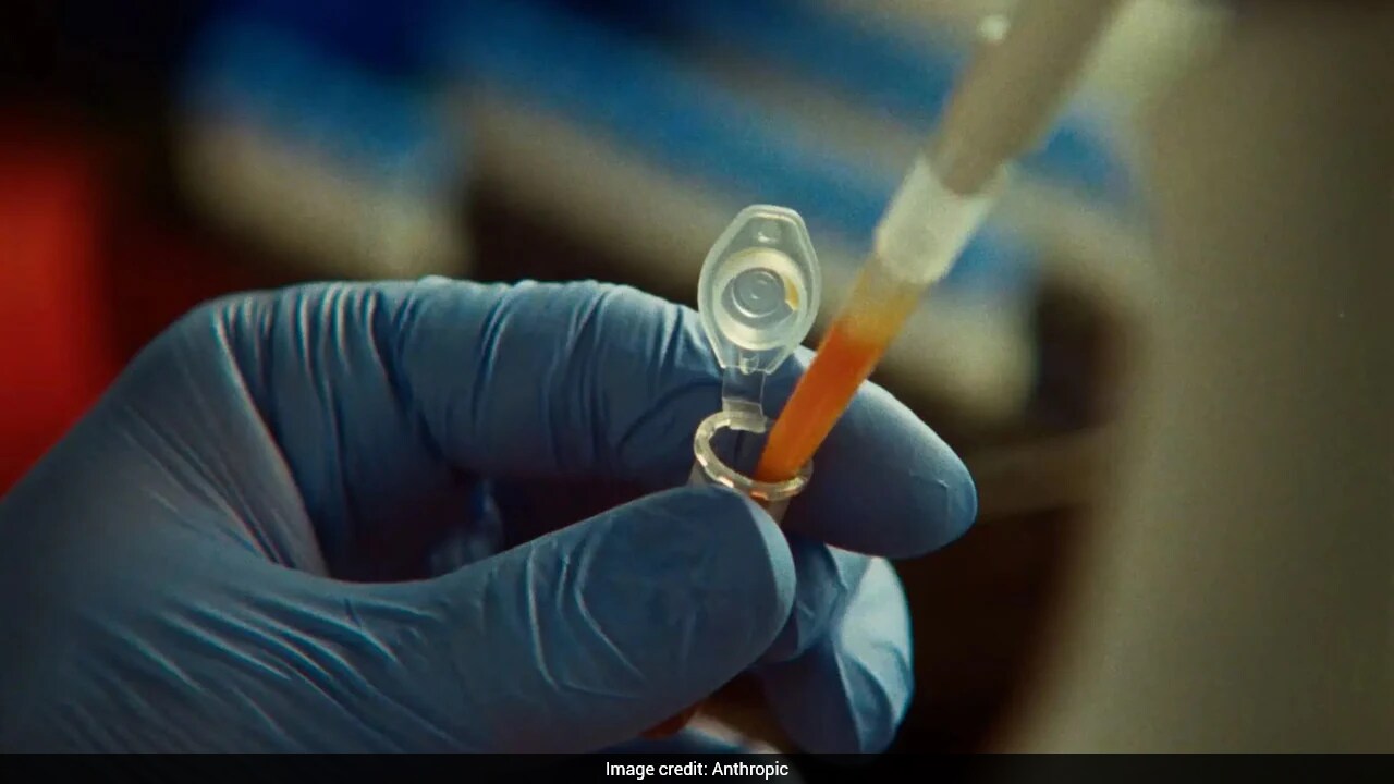 Did AI Discover A New Gene-Editing Tool? The Anthropic Controversy Explained