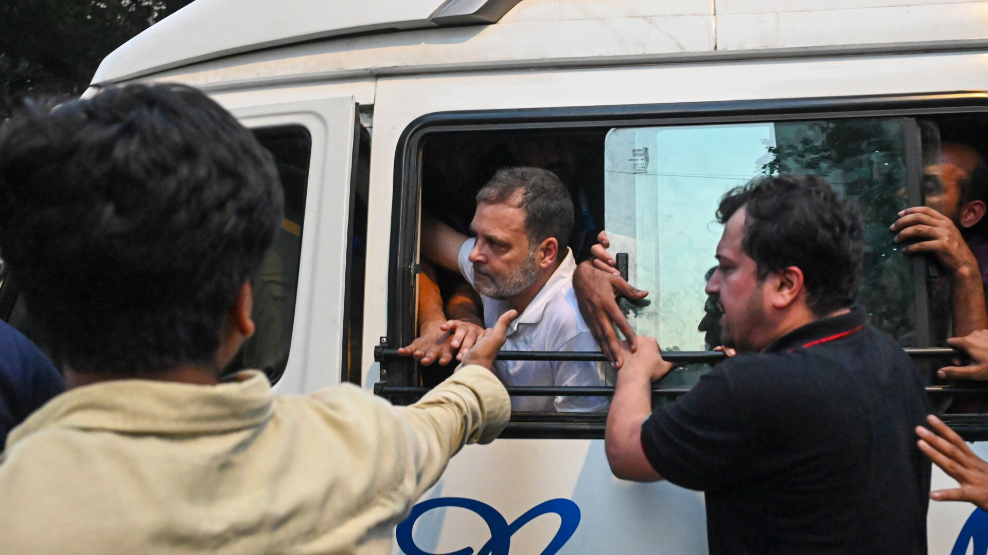 Bus Carrying Detained Rahul Gandhi Punctured By Congress Workers