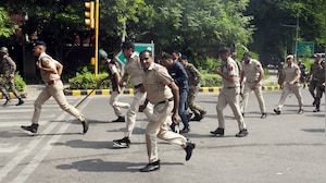 Delhi Police To File Multiple FIRs Over Alleged Assault On Personnel During CJP Protest