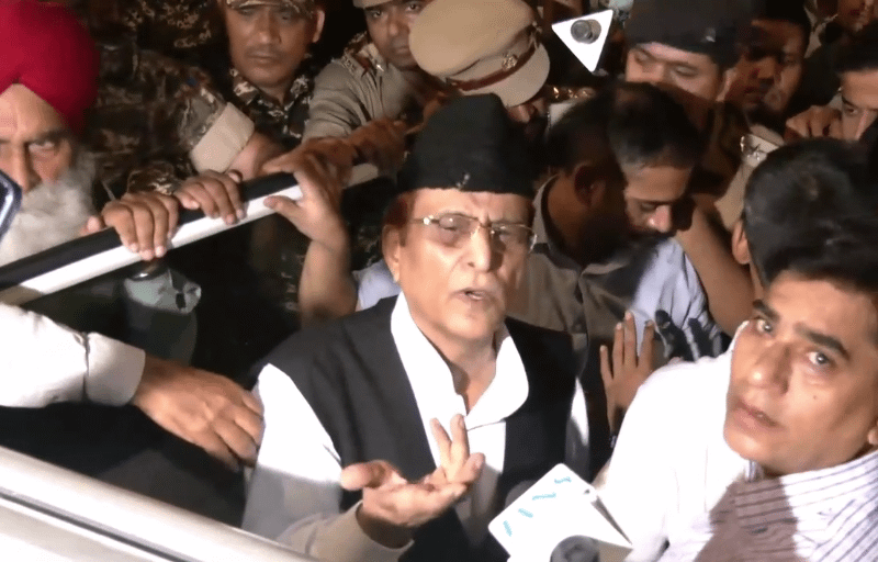 'ये तो मुसलमान होने की सजा है...', रिहा होते ही ED ने किया गिरफ्तार तो छलका आजम खान का दर्द